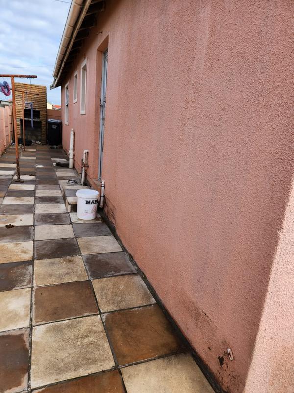 3 Bedroom Property for Sale in Ilitha Park Western Cape